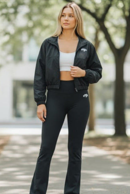 Jackets: Zippered Soft Adjustable Long Sleeves, Lightweight Comfortable Jacket
