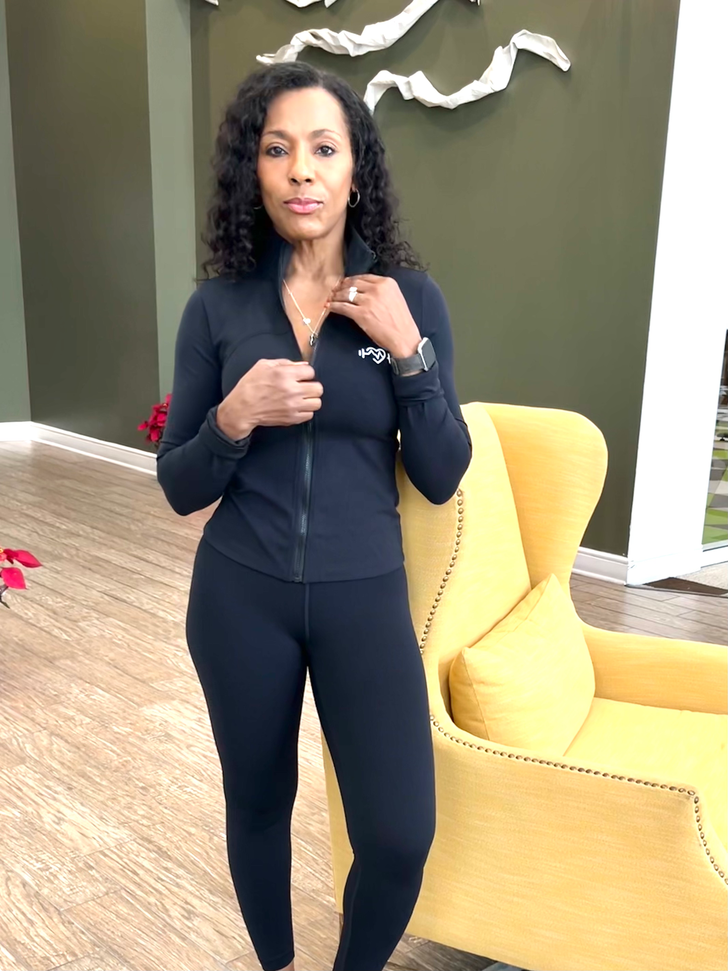I AM the Boss:  2-Piece Slim Fitting Tracksuit