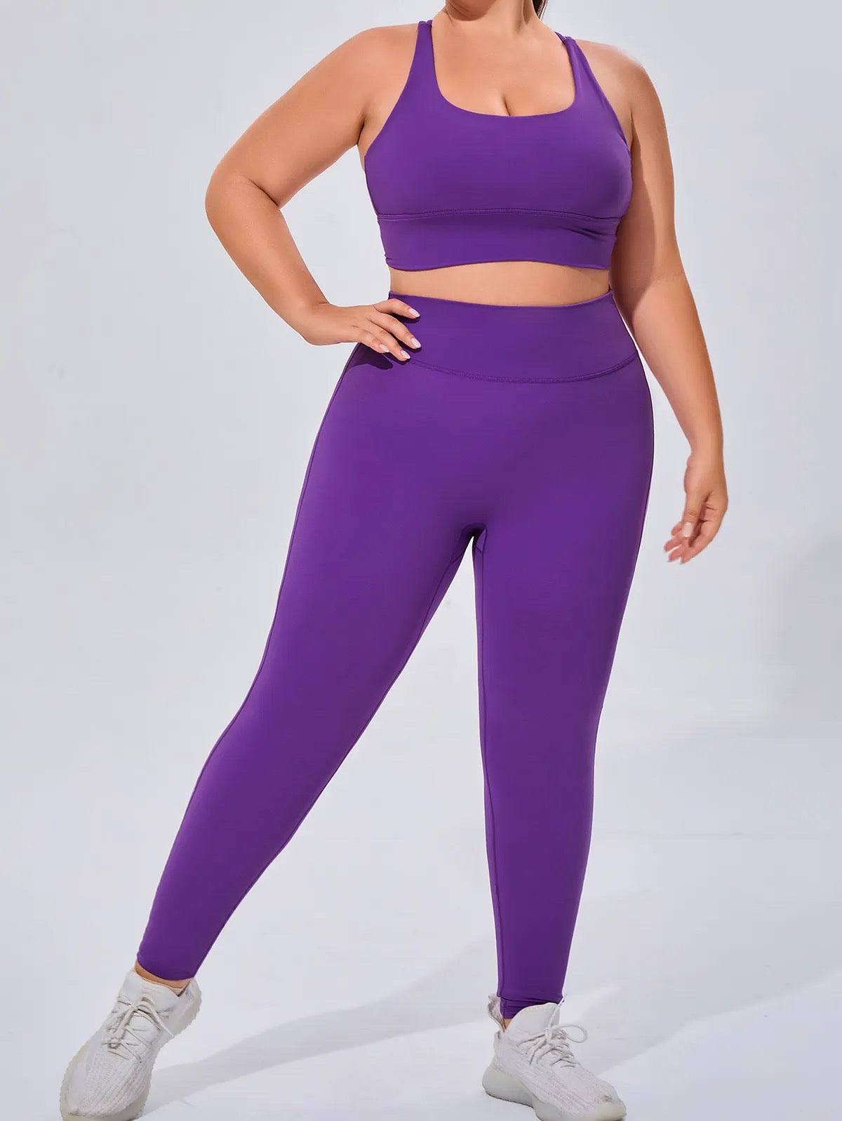 2-Piece Plus Size Sports Bra & Leggings Set