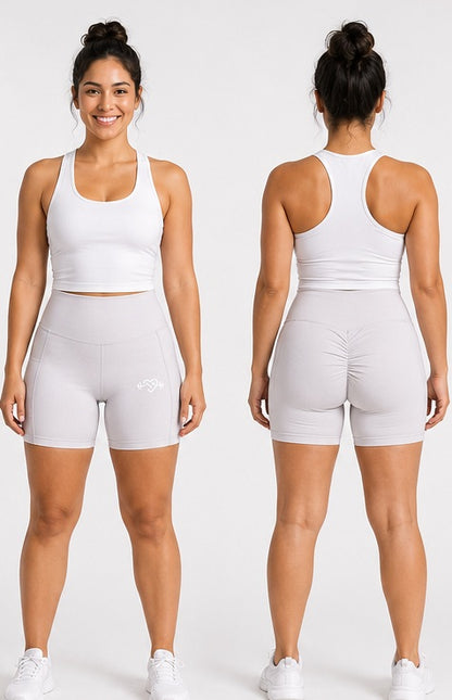 Sports: Shorts with Side Pockets