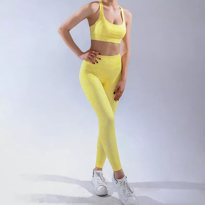 I AM Vibrant: Breathable Polka Dot Sports Bra & Leggings Set